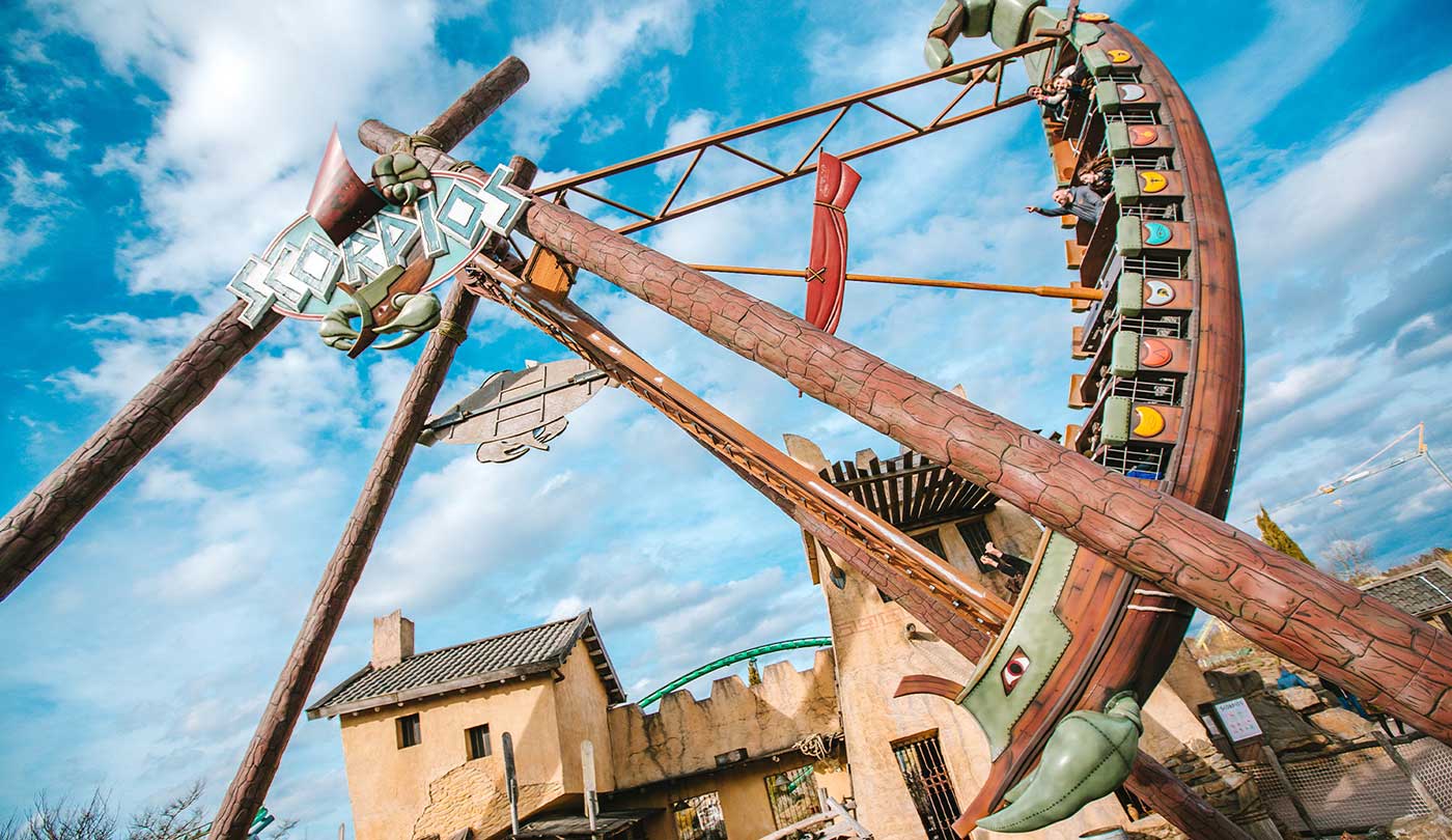 Sample image Swing Boat Santa Maria 6