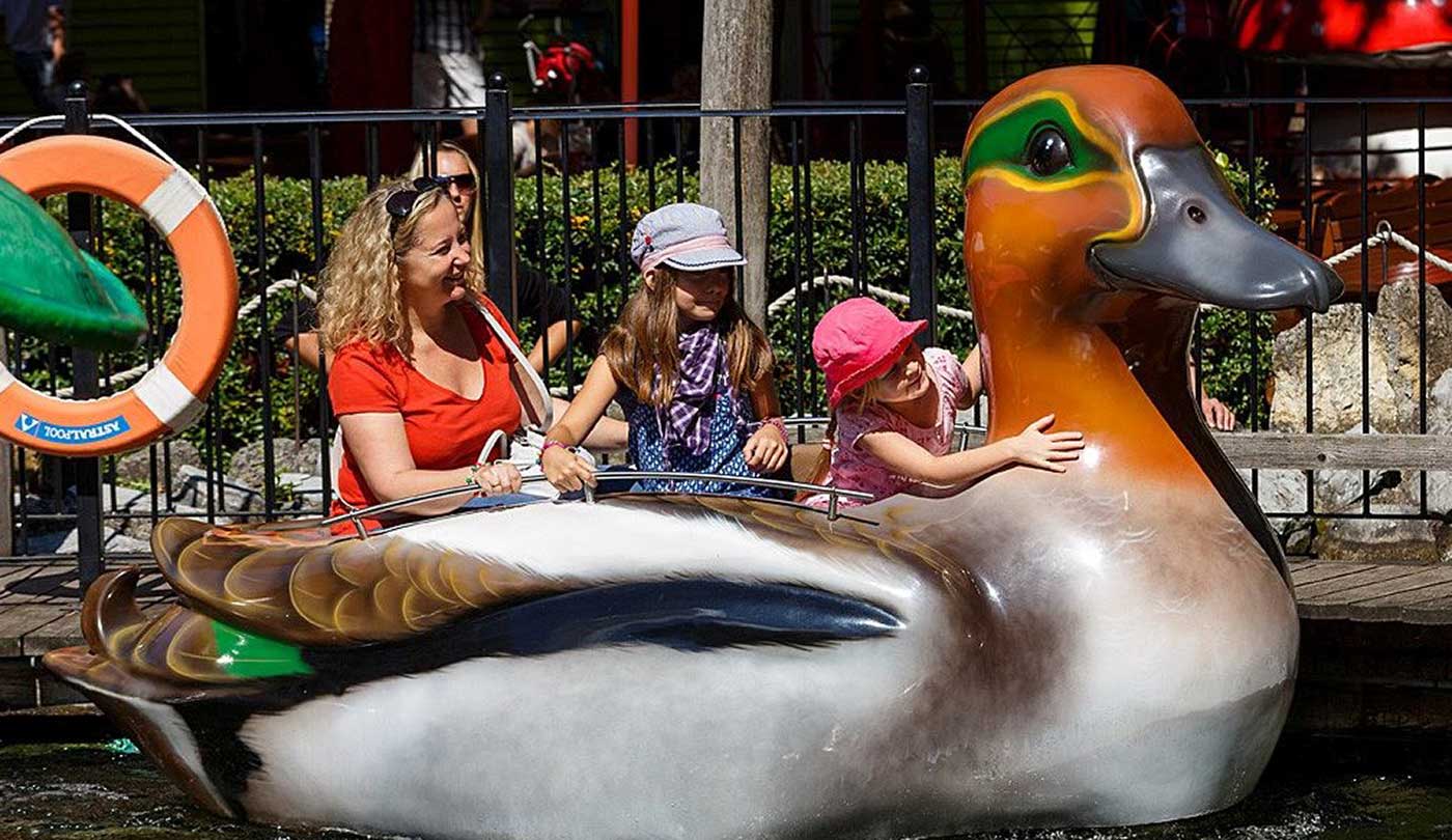 Example image Water Carousel 7